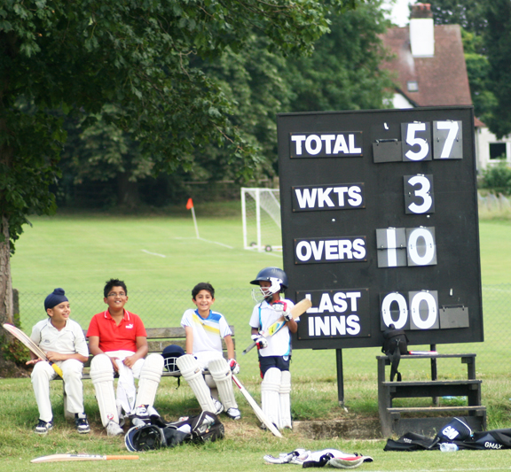 Cricket Training at Merchant Taylors